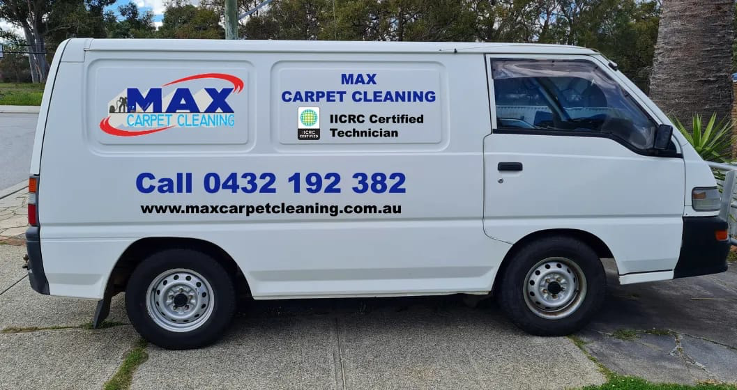 MAX Carpet Cleaning van